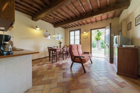 Corte in Poggio, only 50 km from Pisa, is a family-run farmhouse located in a strategic position for visiting the major Tuscan cities of art without giving up a relaxing holiday surrounded by nature. The farmhouse is divided into 8 flats, arranged in...