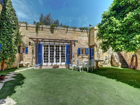 Situated in the heart of Balzan s historic village core this expertly converted House of Character seamlessly blends traditional Maltese architectural features with modern amenities. Upon entering you are greeted by a charming facade adorned with tra...