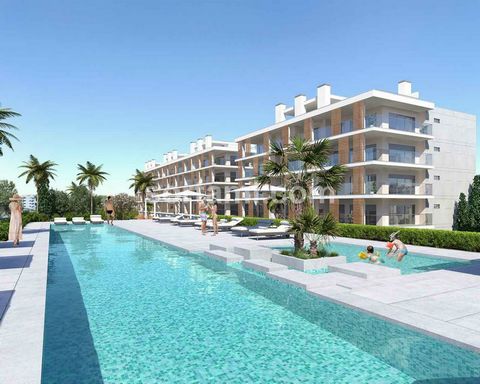 Wonderful two bedroom apartment, situated within a private condominium just 2km from the beach. With large double glazed windows with thermal cutting, large balconies with barbecue that feels like an extension of the living room, open plan kitchen, f...