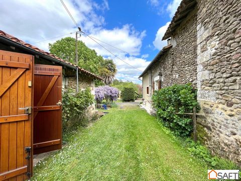 Located in Combiers, this charming 19th-century stone house is set in a peaceful and authentic environment, ideal for relaxation and tranquility. Nestled in the heart of a 17,170 m² plot, this property offers a preserved natural environment, perfect ...