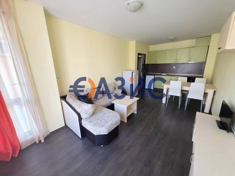 ID33735950 Zum Verkauf angeboten: Zweizimmerwohnung im Komplex Villa Astoria Preis: 5.500 Euro Ort: Elenite Zimmer: 2 Gesamtfläche: 54 qm Im 4. Stock Support-Dackel: 540 Euro pro Jahr Bauphase: fertig, Akt 15, Industriestrom Zahlung: 2000 Euro Kautio...