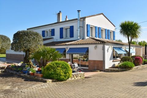 Villa à vendre 10 pièces AIGREFEUILLE D'AUNIS (17)