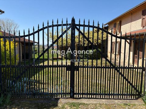 CORPS DE FERME A RENOVER SUR TERRAIN DE 1700M2, GROS POTENTIEL
