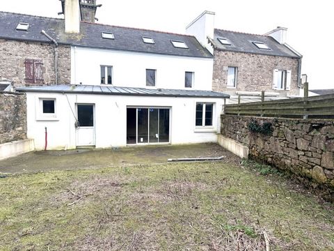 Maison à vendre 6 pièces PLOUGUIN (29)