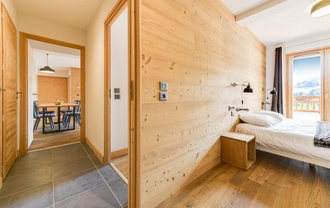 The Residence Les Fermes du Mont Blanc, soon 4 star classification, is situated in the center of the ski resort of Combloux. It was built with respect of the mountain tradition, with wood and stone material. You will stay in luxurious apartment, or i...