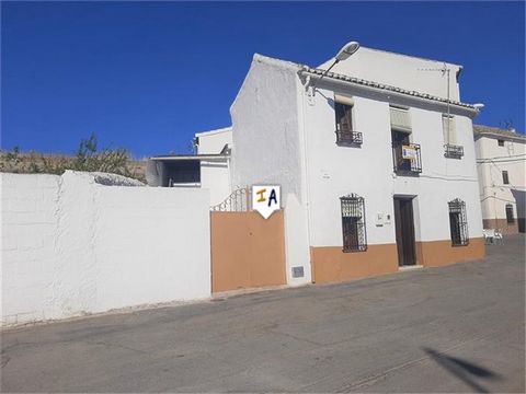 This 3 bedroom townhouse is situated in the beautiful and tranquil village of Ribera Alta, just a short drive to the popular historical town of Alcalá la Real, in the province of Jaén. Distributed over two floors and part furnished, it is ready to mo...