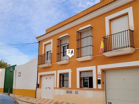 This lovely property is located in the popular town of Fuente de Piedra close to the famous flamingo lagoon in the province of Malaga, Andalucia, Spain and within easy walking distance to all the local amenities including shops, bars and restaurants ...