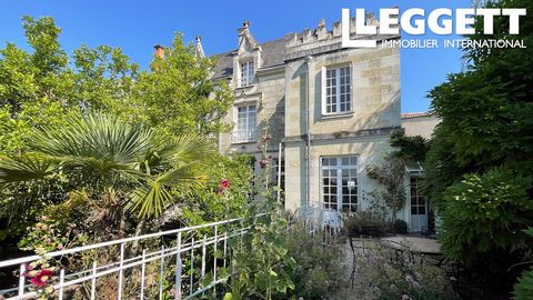 A22046TLO79 - A unique opportunity to acquire an exceptional property in the heart of the ancient quarter of Thouars. From its ancient wine-cellars to its crenellated roof-terraces, this property is packed with fascinating features and elegant charac...