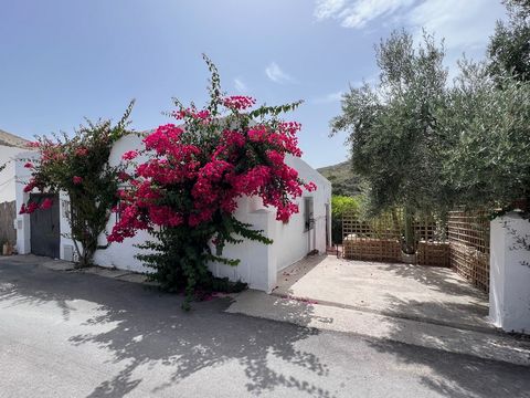 A traditional detached 3 bedroom Cortijo located in the picturesque countryside hamlet of Cariatiz.   The local amenities consist of a small supermarket, tapas bar and restaurants but is just a short 10 minute drive to either Sorbas or Los Gallardos....