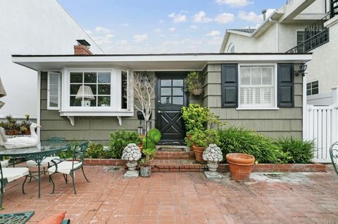 SOUTH OF PCH, TWO UNIT INCOME POTENTIAL COASTAL PROPERTY! This unique property offers a 2 bedroom, 2 bath front cottage house, plus a 2 story 3 bedroom, 2 bath rental unit/guest house in the rear. Located in the heart of Corona Del Mar, and only 2 bl...