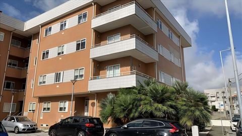 Excellent opportunity to purchase this spacious 1-bedroom apartment with a total area of 84 m2, located in Arcozelo, Vila Nova de Gaia, in the Porto district. Located in a quiet residential area, the property is close to shops, services and schools. ...
