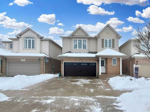 A magnificent 2-storey detached home nestled in highly sought-after Williamsburg neighborhood | Style meets functionality w/100k+ upgrades to main level | desirable floor plan w/open-concept living & kitchen bathed in an abundance of natural light | ...
