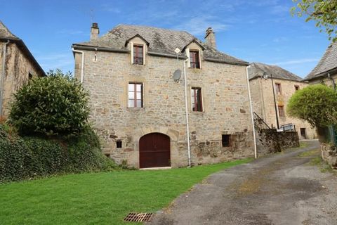 Placed beautifully in the centre of the small village of Nougein is this wonderful 2 bedroom stone house with sous-sol, a well, a separate bread oven, private parking area and a garden of 1190m2. Approaching the property you are immediately taken by ...