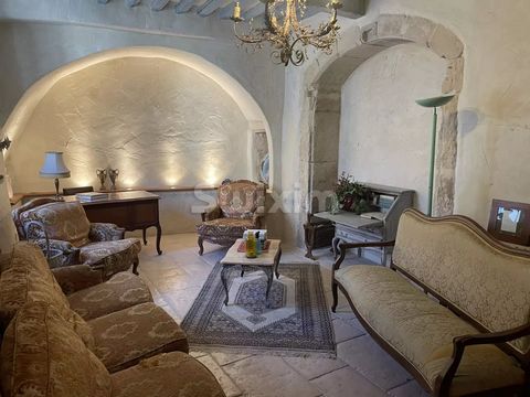 Ref: 1979FP- Near St-Paul-trois-Châteaux, in Drôme Provençale, you will be under the spell of this authentic residence with its enclosed garden, its terraces and its Renaissance stone fireplace. Renovated in 2023, it has kept its period spiral stairc...