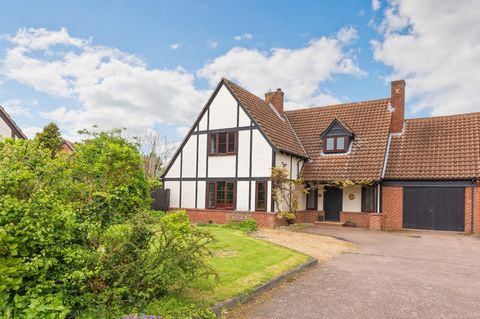 Located on the edge of this sought after village with open fields to the rear. The entrance hall with galleried landing above opens onto the two reception rooms including the spacious dual aspect sitting room with a large brick-built fireplace. The f...