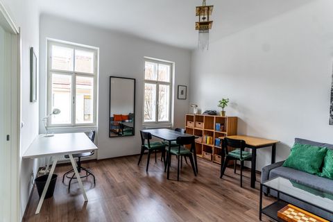 The 42m2 flat is newly renovated and fully furnished. During the renovation, the focus was on quality and high value, which is also evident from the enclosed photos. The entire living space is practically and functionally divided into a fully equippe...