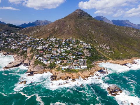 Last chance to buy land in Llandudno with spectacular views. Dual mandate listing with video. (fellow agents I am open to sharing commission if you have your own buyers) 1203 sqm, zoned single residential. Build you dream home with the most spectacul...