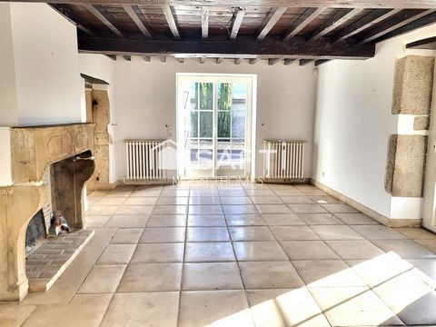 5 Chambres une au rez-de-chaussée. PROCHE MORESTEL