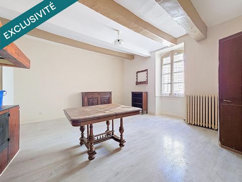 Appartement T3 de 77 m² avec caves voûtées et jardin collectif – Graissessac