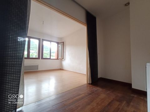 A LOUER APPARTEMENT ST PONS DE THOMIERES 34220