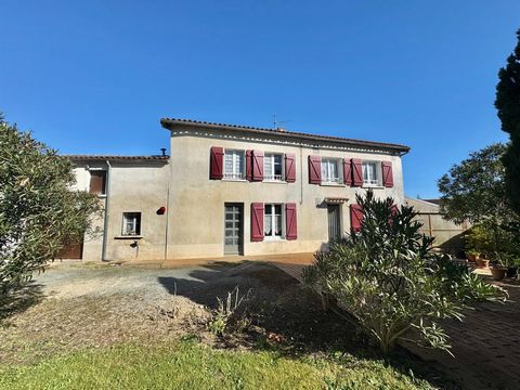 MAISON EN PIERRE 4 CHAMBRES AVEC JARDIN ET GARAGE AUX PORTES DE NIORT