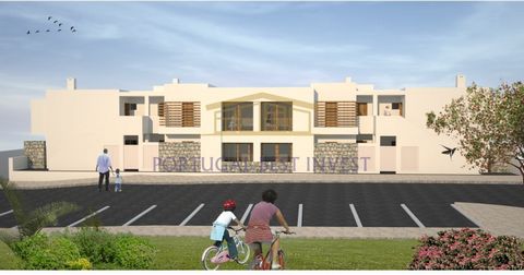 land for Sale that is Urban for building of 6 apartments in Praia do Tonel Vista Mar Building Plot allows the construction of 6 Apartments, with 3 apartments with 1 bedroom type T1 and 3 apartments with 2 bedrooms type T2 Area of the plot of land is ...