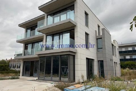 For sale is a new butique hotel at finishing stage of construction, total area of 837 m2 on a plot of 919 m2. It is situated in costal town near Trogir. Hotel has four floors connected by inner stairs and an elevator. This facility has in total nine ...