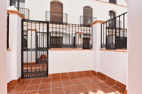 Ground floor two bedroom duplex apartment with private parking space and storeroom. Velez de Benaudalla New to the market is this ground floor two bedroom, two bathroom duplex apartment. The apartment comes with a private indoor parking space and a s...