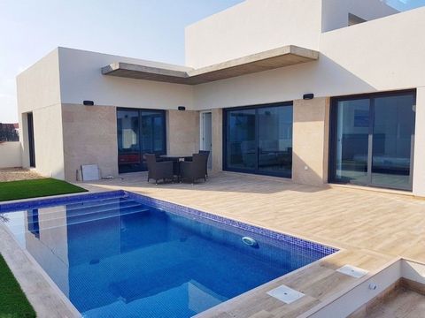 Grupo Immosol presents you this luxury residential complex. A new modern complex composed of 4 villas on the Costa Blanca. The residential complex, consist of 3 bedrooms and 2 bathrooms, large living - dining room with direct access to the terrace an...