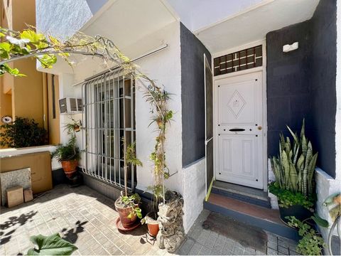 SPACIOUS DUPLEX IN VERA The house has 4 bedrooms, 2 bathrooms and a nice terrace and is located in a very quiet area of Vera and close to all services. We access the house through its large terrace, where you can enjoy the morning sun. It has a large...