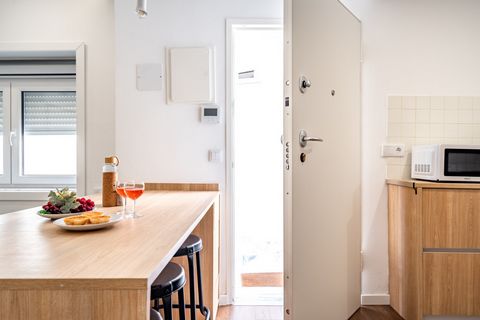 Welcome to our lovely apartment in Almada, just a short 12-minute drive from the Lisbon ferry. This cozy and well-equipped space is perfect for your stay in the area. The kitchen is fully equipped with modern amenities, including a coffee machine and...