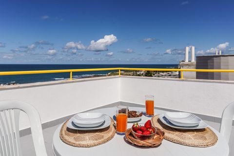 1 bedroom apartment on the 4th floor of the villa in Urbanização Moinhos do Mar but with private access from the upper street without stairs. It has a magnificent sea view, with high-speed fiber Wi-Fi, television, hob, oven, dishwasher and washing ma...