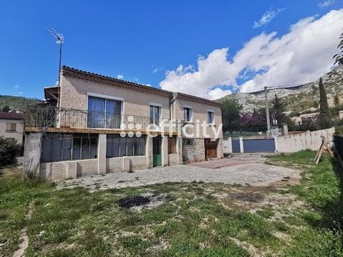 13360 - ROQUEVAIRE - LARGE FAMILY HOUSE ON 2 LEVELS - 162 SQM - 4 BEDROOMS - 524 SQM PLOT WITH POSSIBILITY OF POOL - 47 SQM GARAGE - QUIET AREA. In EXCLUSIVITY, Bruno VALENTIN, your independent real estate consultant, offers you in a highly sought-af...