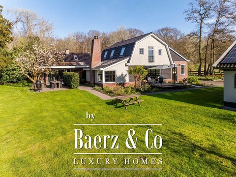 What a freedom! Living with nature. Can you also enjoy this so much? This attractive country house at Herenweg 43 in Bergen was beautifully modernised and rebuilt in 2012. The current owners recently added a finishing touch, making this house with si...