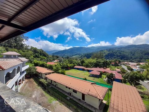 Apartment for sale on the top floor offering 1,830.83 square feet of space. Strategically located just 300 meters from downtown Boquete, this home provides immediate access to a variety of services and amenities, including restaurants, clinics, and s...