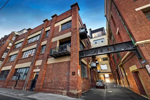 A true icon in the industry infused landscape of modern day Richmond, the AKM factory conversion plays host to this extraordinary, two storey residence on the fringe of endlessly energetic Swan Street. Attributing its function focused layout and sign...