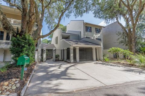 Indulge in luxury at 6 Mizzenmast Lane, a meticulously remodeled in 2023, this 3-bed, 3-bath townhome nestled in Harbour Town, in Sea Pines. With over 2000 sq. ft., enjoy modern elegance and breathtaking views of Harbour Town Golf Links and Calibogue...