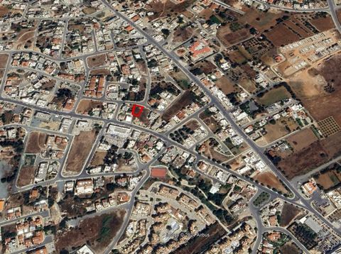 DISTRICT PAFOS PARCEL AREA (Sq.m) 516 MUNICIPALITY/COMMUNITY CHLORAKAS LOCATION MOUTTI PLANNING ZONE Κα6α AFFECTED PERCENTAGE 100% DENSITY 0.9 COVERAGE 0.5 FLOORS 2 HEIGHT (meters) 10