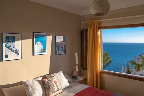 Mooi vakantieappartement met uitzicht op zee en gemeenschappelijk zwembad in Cala-Fornells