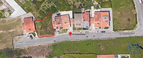 Terreno à Venda em Canelas Procurando pelo local perfeito para construir a sua casa dos sonhos em Canelas? Este terreno é a sua oportunidade! Detalhes do Terreno: Área total: 340 metros quadrados. Localizado em uma área tranquila e residencial de Can...