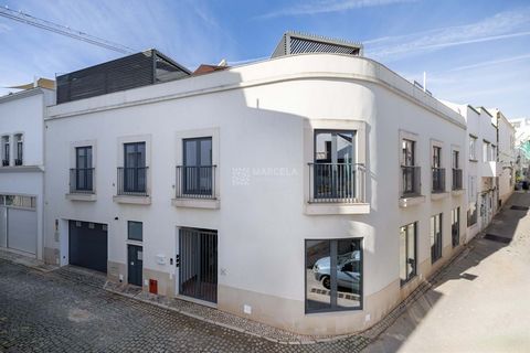 Located in Lagos. This is a rare opportunity to acquire a recently built 9 bedroom boutique hotel in the historic center of Lagos. Perfectly placed to enjoy the many delights of the Pearl of the Western Algarve including the beaches, bars, restaurant...