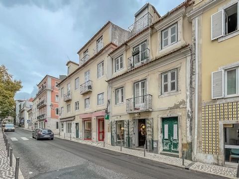 Enjoy this centrally located space in the heart of Lisbon. An ideal neighborhood for couples or friends who want to explore the city on foot. The accommodation is equipped with WI-FI, a washing machine, a kitchen with a dining area, an oven and a fri...