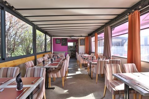 A VENDRE Fonds de commerce Restaurant Pizzeria Grill Emplacement N°1