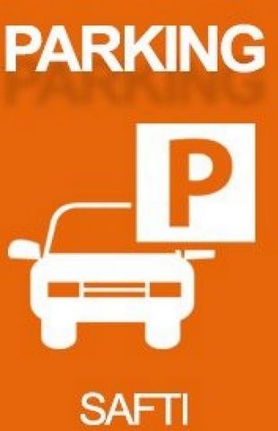 Garage idéal pour voiture ou stockage