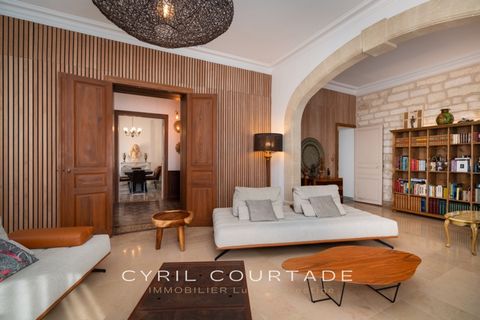 Montpellier, Dpt Hérault (34), Maison bourgeoise de 272 m² alliant raffinement et confort