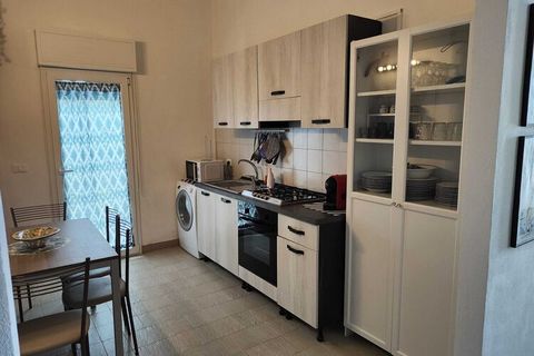 Ground floor apartment in a beautiful holiday villa in the Italian marina of Alcamo which has a wonderful swimming pool. The sea is just a few steps from the house and everything you need for a successful family holiday is available. The villa is loc...