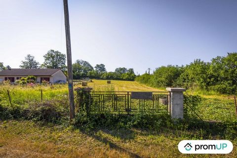 Dear investors in search of an exceptional land, we are delighted to present you an irresistible real estate offer. You will finally be able to realize your most ambitious projects thanks to this building plot of 5200m2 located in Domérat, offering a...