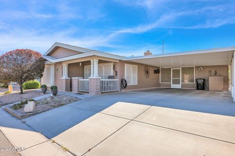 Beautiful 3 Bedroom, 2 Bath home in Guard Gated 55+ Community at Crescent Run. If you are looking for tons of living and outdoor space, views, and an abundance of on-site amenities this one is for you! Home boasts of split floorplan, 2-way fireplace,...