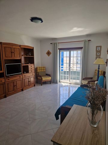 Beautiful apartment offering all the comfort for a relaxing vacation, located 5 minutes from the beach. Comprising a fully equipped kitchen and a spacious living room with a small balcony, 2 bedrooms both with a double bed and a single bed with balco...