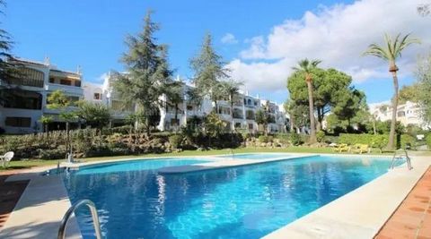 Nestled within the serene confines of Le Village, this apartment offers an exquisite blend of luxury, comfort, and convenience in the heart of Marbella's Nueva Andalucía. The community boasts expansive gardens and two swimming pools, providing reside...